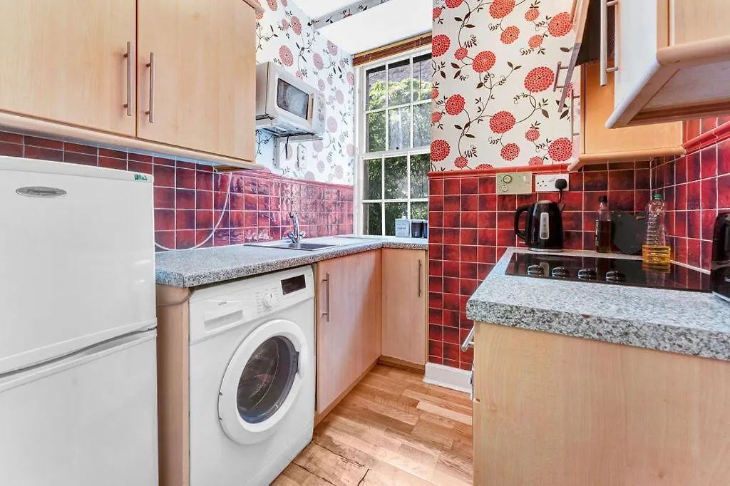 St Marys Street Apartment Edinburgh
