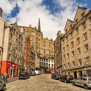 2br Grassmarket With Castle View Edimburgo