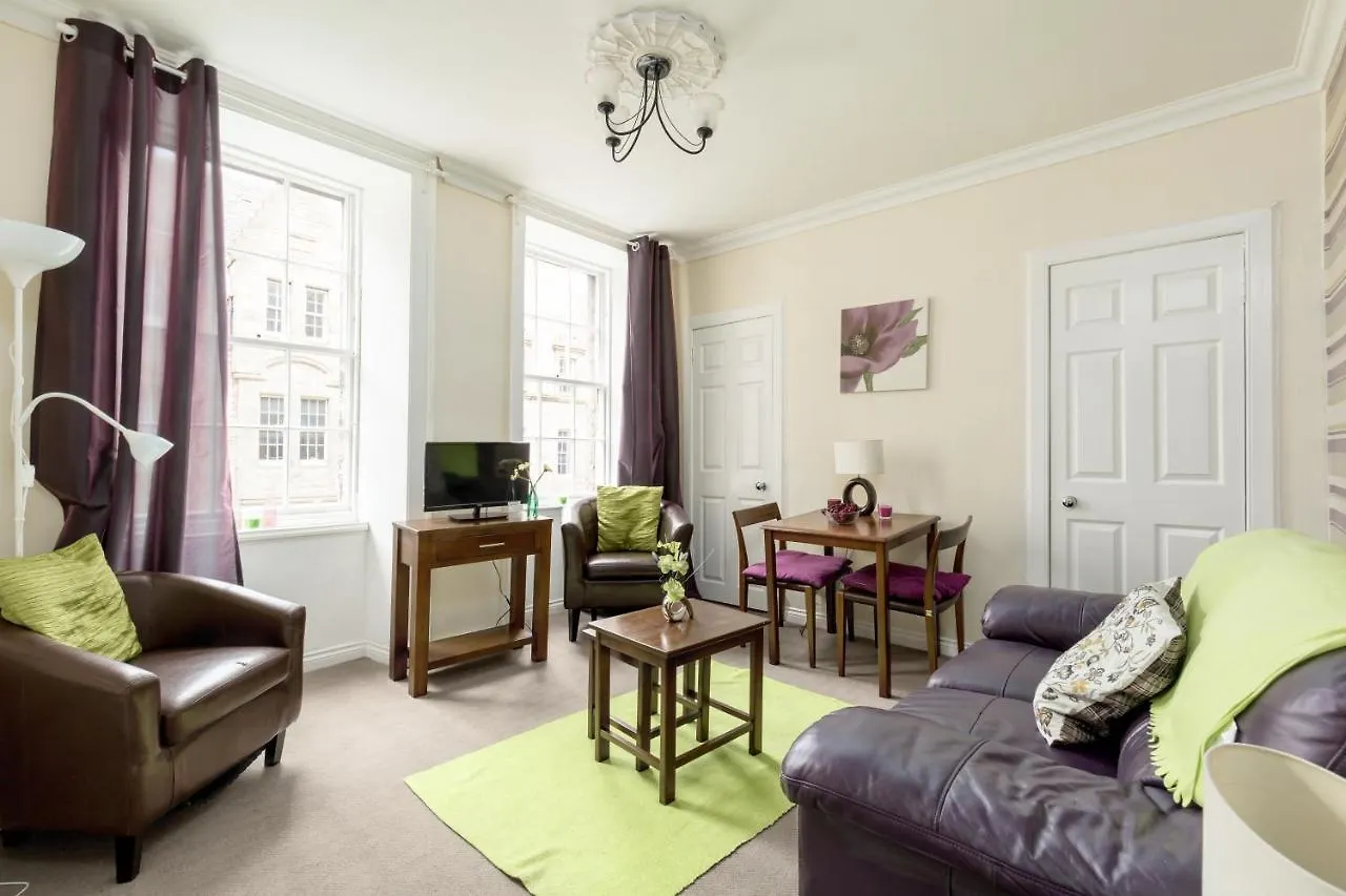 St Marys Street Apartment Edinburgh